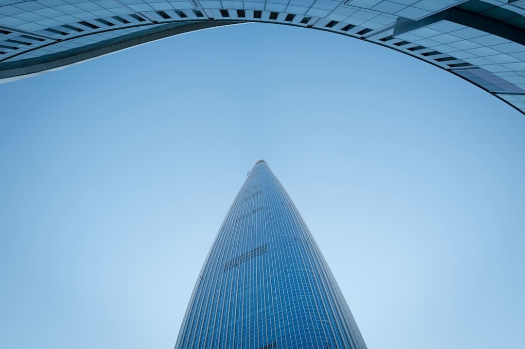 广发证券：关于现已持有本轮牛市科技主线的投资者 主张持续据守科技主线